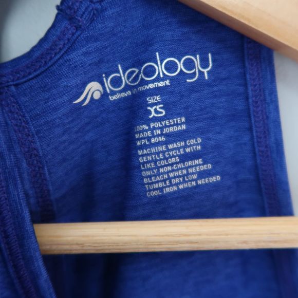 Ideology Women's Heathered Keyhole-Back Tank Top - Picture 3 of 7